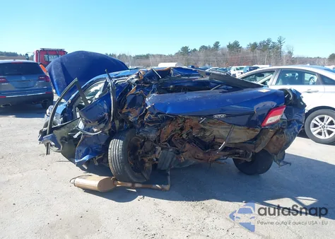 2010 Toyota Camry Le z USA, uszkodzony, nr VIN 4T4BF3EK5AR079891